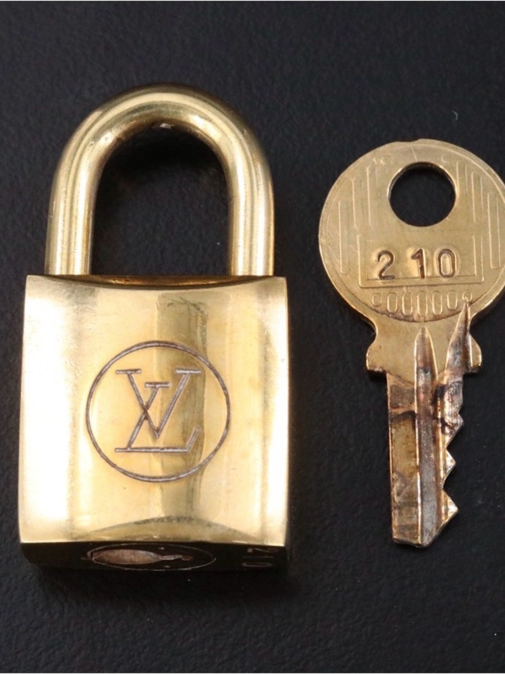 Louis Vuitton Brass Tone Padlock with Key 200 Series - Gold Finish #210